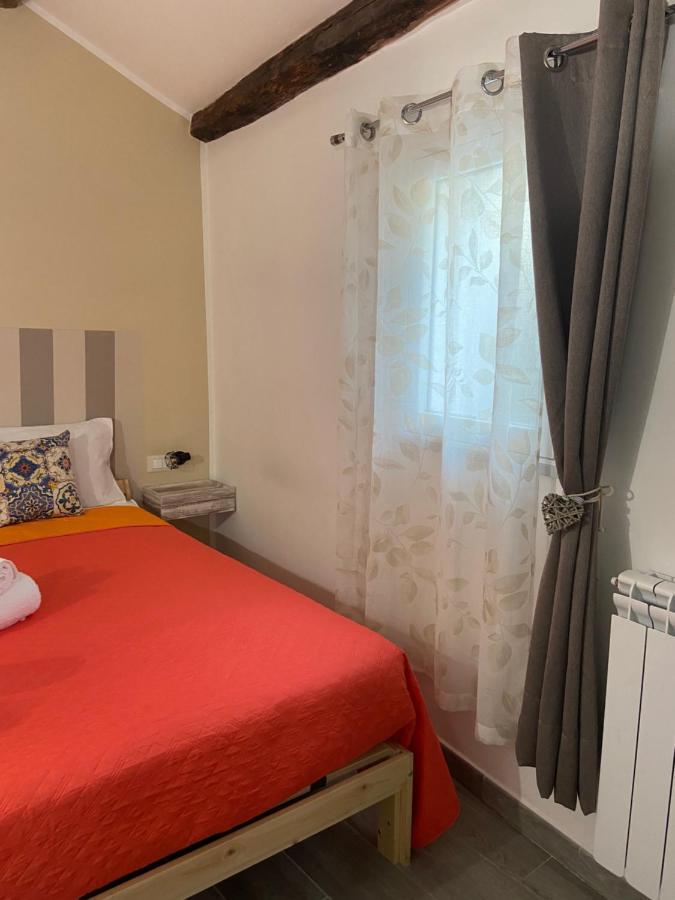 La Piccola Formica Charme Rooms Palermo Exteriör bild
